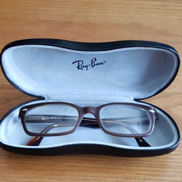 Ray Ban brown eyeglasses with case - Picture 7 of 11